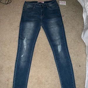 The Nadine Medium Wash Distressed Jeans- Pink Lily